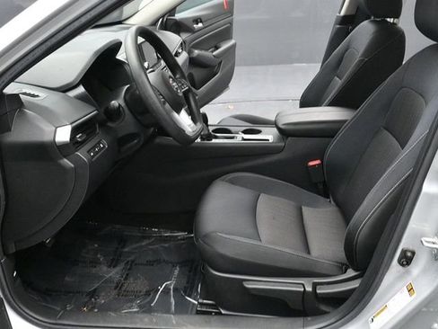 Used 2021 Nissan Altima 2.5 S image 18