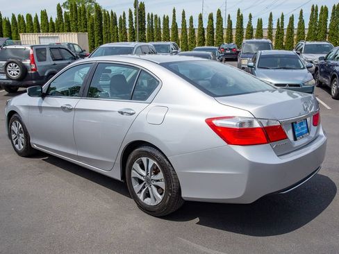 Used 2015 Honda Accord LX image 10
