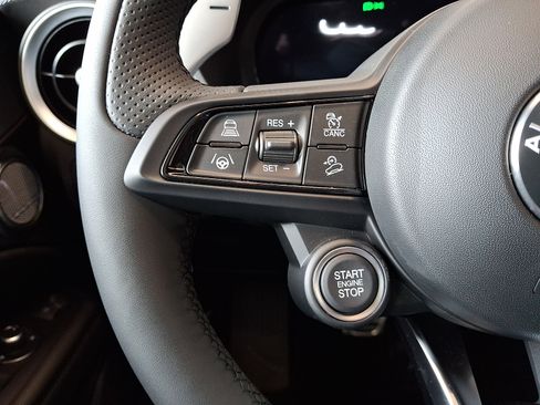 New 2026 Alfa Romeo Stelvio Sprint AWD/4WD image 18