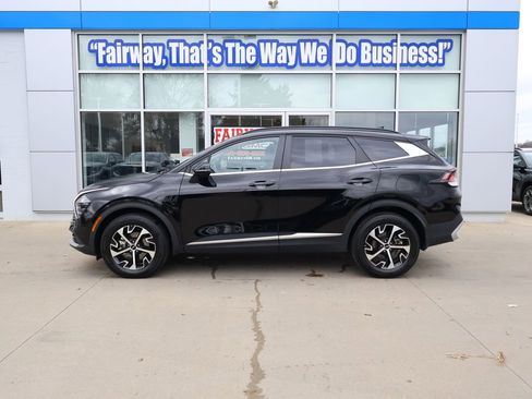 Used 2025 Kia Sportage EX w/ Premium Package image 7