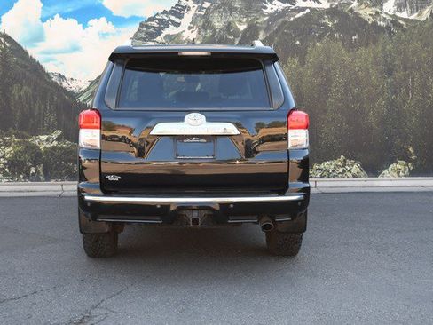 Used 2011 Toyota 4Runner SR5 w/ Premium Pkg w/Leather AWD/4WD image 10