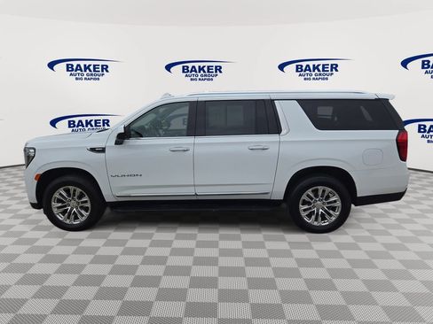 Used 2023 GMC Yukon XL SLT AWD/4WD image 6