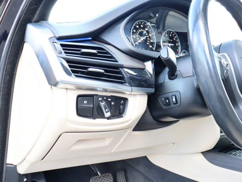 Used 2018 BMW X5 xDrive40e image 22