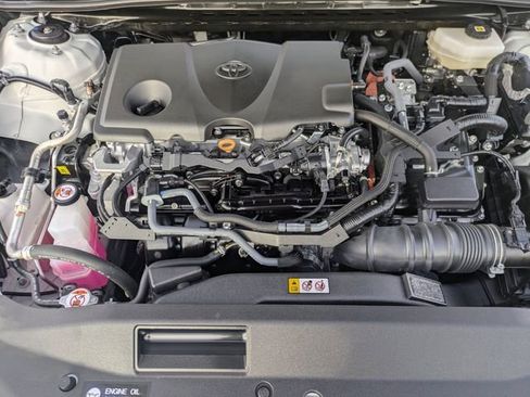 Used 2025 Toyota Camry XSE image 32