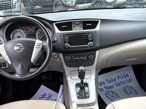 Used 2015 Nissan Sentra SV FWD image 5
