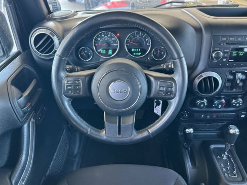 Used 2017 Jeep Wrangler Unlimited Sport w/ Quick Order Package 24S AWD/4WD image 13