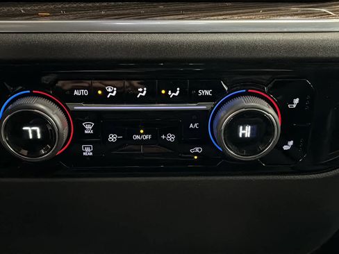 Certified 2023 Chevrolet Silverado 1500 RST image 18