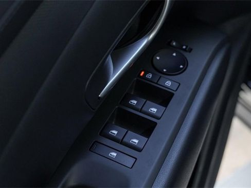 New 2025 Hyundai Santa Cruz SEL image 18