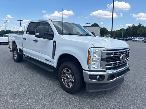 Used 2025 Ford F250 XLT AWD/4WD image 8