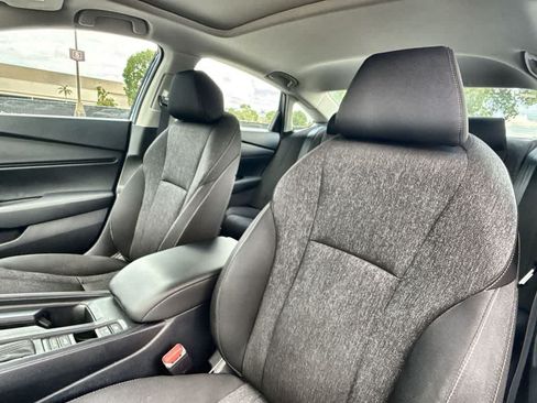 Used 2025 Honda Accord SE image 14