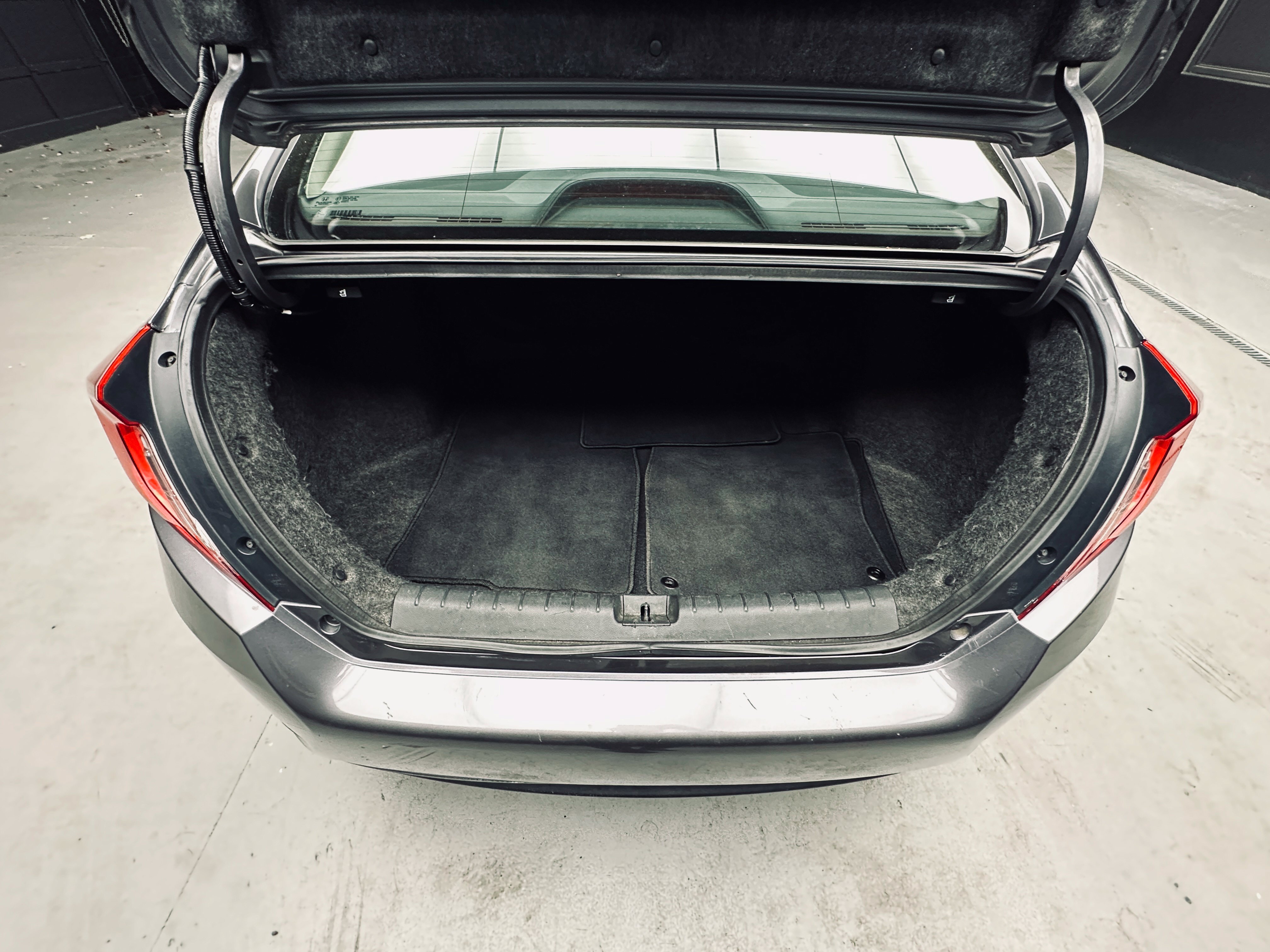 Used 2016 Honda Civic EX image 36