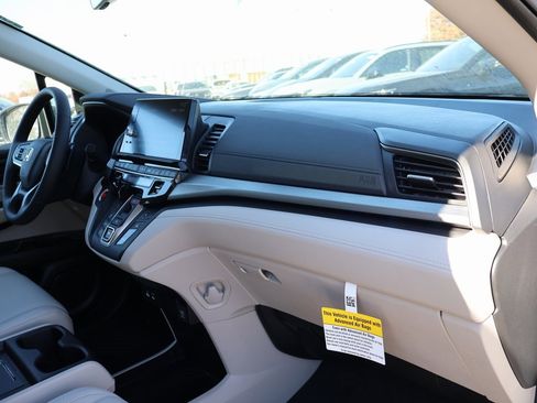 New 2026 Honda Odyssey EX-L image 9