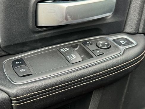 Used 2024 RAM 5500 SLT w/ Quick Order Package 2YG SLT image 19