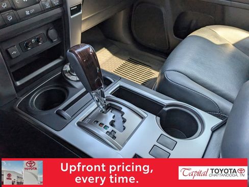 Used 2024 Toyota 4Runner Limited AWD/4WD image 24