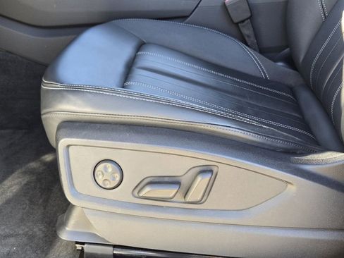 Certified 2023 Audi Q5 2.0T Premium w/ Convenience Package image 30