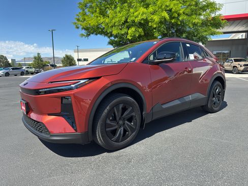 New 2026 Toyota C-HR AWD/4WD image 5