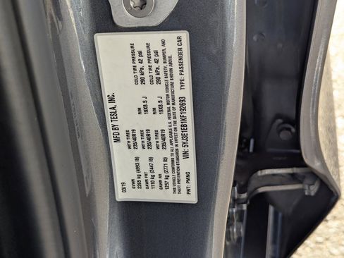 Used 2019 Tesla Model 3 Long Range image 35