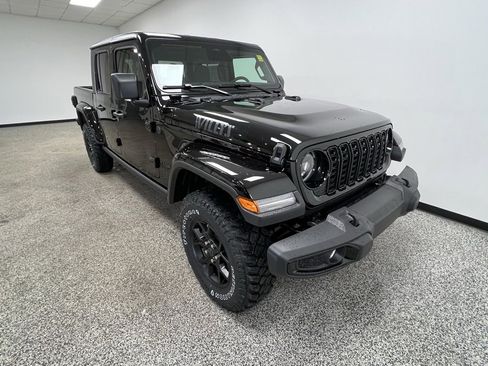 New 2026 Jeep Gladiator Willys image 17