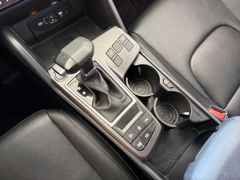 Used 2026 Kia Sportage EX FWD image 25