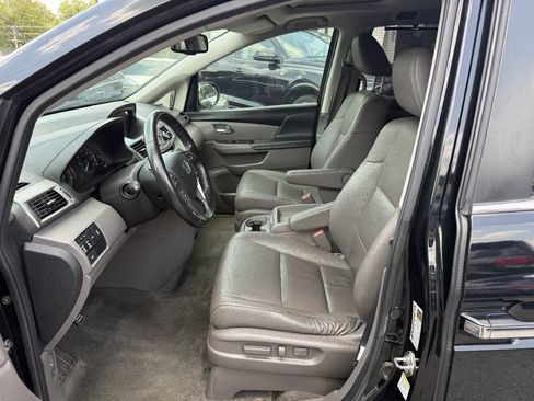 Used 2016 Honda Odyssey EX-L image 9