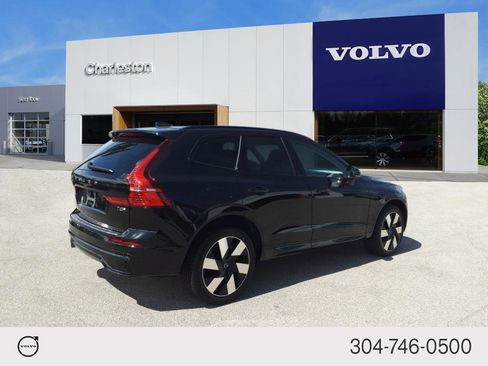 Certified 2025 Volvo XC60 T8 Plus w/ Climate Package image 3