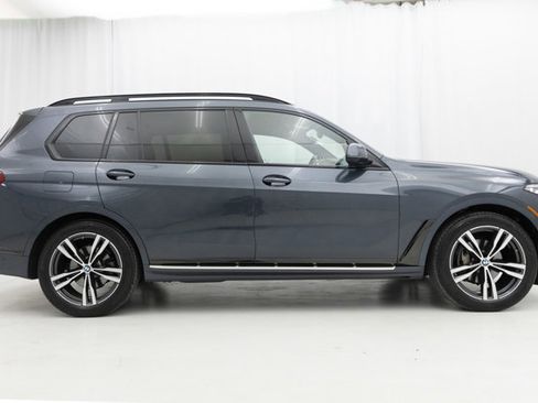 Used 2021 BMW X7 xDrive40i w/ M Sport Package AWD/4WD image 2