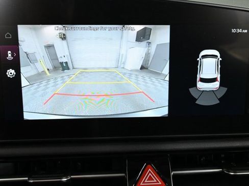 New 2025 Kia Niro EX Touring image 5