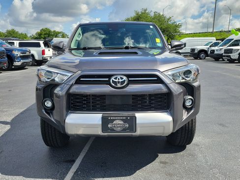 Used 2021 Toyota 4Runner TRD Off-Road Premium w/ Moonroof Package AWD/4WD image 2