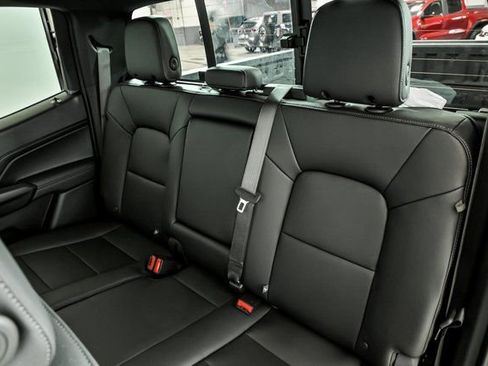 New 2026 GMC Canyon Elevation w/ Convenience Package image 9