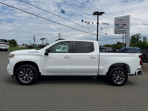 Used 2023 Chevrolet Silverado 1500 RST w/ LPO, Dark Essentials Package AWD/4WD image 7