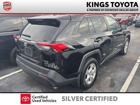 Used 2019 Toyota RAV4 XLE w/ Convenience Package AWD/4WD image 7