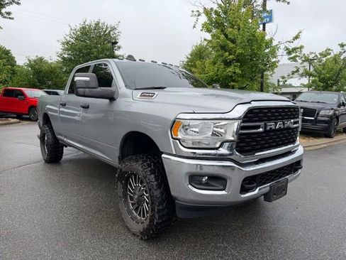 Used 2023 RAM 2500 Big Horn w/ Level 1 Equipment Group AWD/4WD image 6