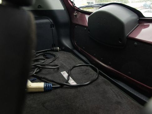 Used 2012 Mitsubishi i ES image 16