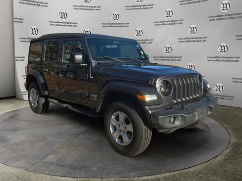 Used 2021 Jeep Wrangler Unlimited Sport S image 7