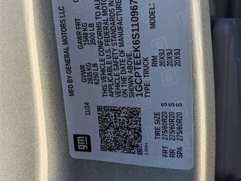 New 2025 Chevrolet Colorado Trail Boss w/ Midnight Edition image 36