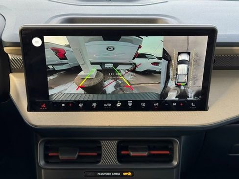 New 2026 Ford Maverick Lariat w/ 4K Tow Package image 4