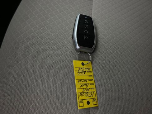 Used 2018 Buick Encore Preferred image 47