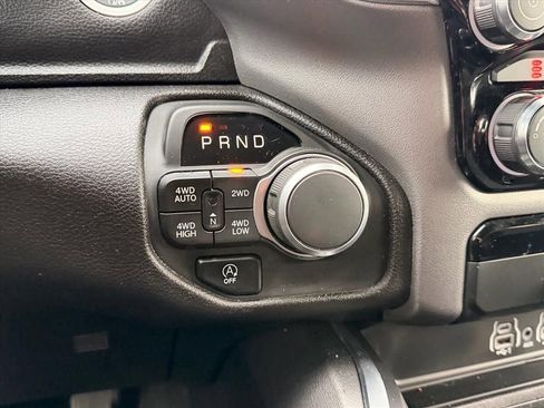 Used 2025 RAM 1500 Big Horn AWD/4WD image 18