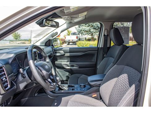 Used 2025 Ford Ranger XLT AWD/4WD image 29