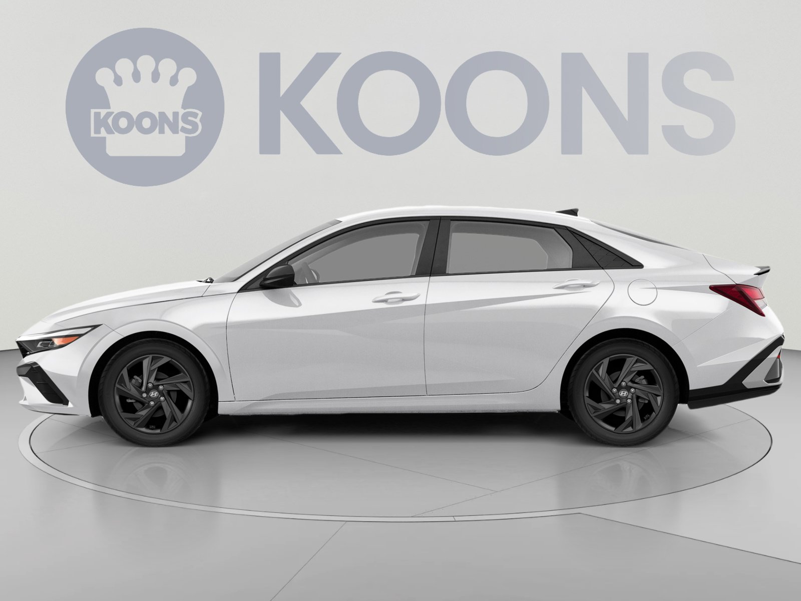 Used 2026 Hyundai Elantra Sport FWD image 2