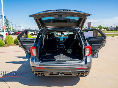 Used 2023 Ford Explorer ST w/ Equipment Group 401A AWD/4WD image 17