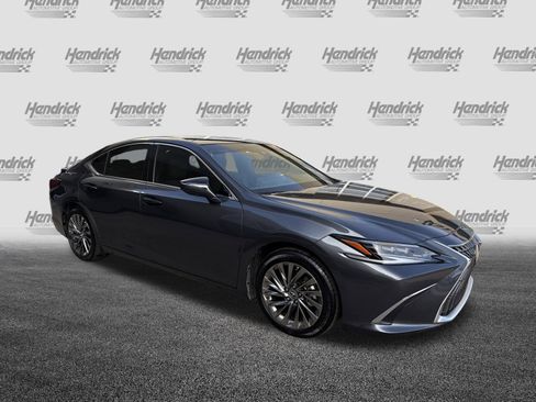 Certified 2024 Lexus ES 350 Ultra Luxury image 2
