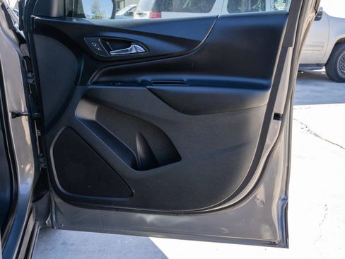 Used 2019 Chevrolet Equinox LT image 13