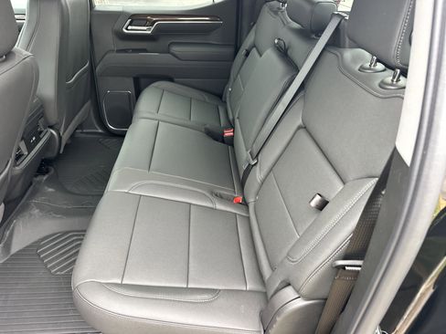 New 2026 Chevrolet Silverado 1500 LT Trail Boss w/ LT Trail Boss Premium Package image 13