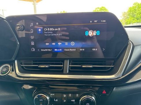 Used 2024 Chevrolet Trax RS w/ Driver Confidence Package FWD image 17