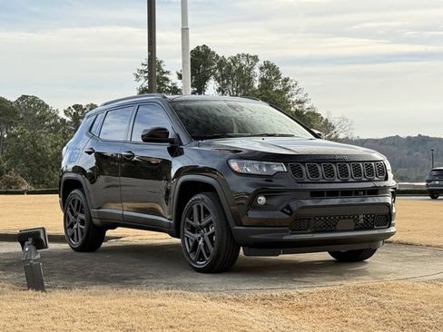 New 2026 Jeep Compass Latitude image 1