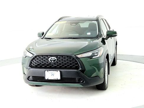 Used 2023 Toyota Corolla Cross LE w/ Moonroof Package AWD/4WD image 2