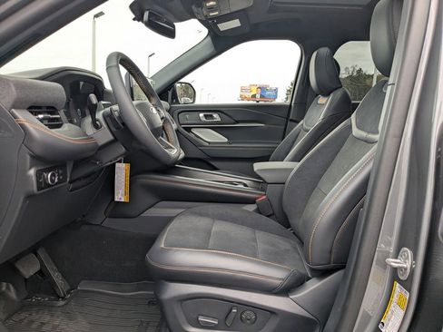 New 2026 Ford Explorer Tremor w/ Tremor Ultimate Package image 21