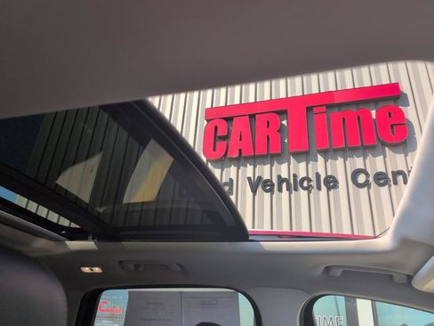 Used 2019 Ford Escape Titanium AWD/4WD image 26