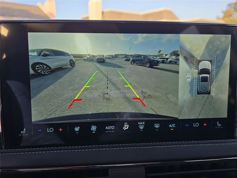New 2026 Lincoln Corsair Reserve FWD image 17